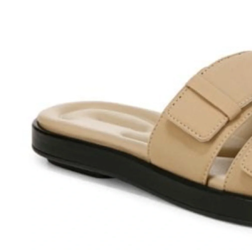 Vince Rhode‎ Dual Strap Flat Sandals Women's Tan Slide Sandals